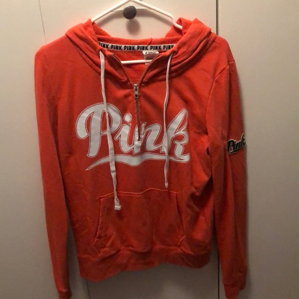 Sweatershirt